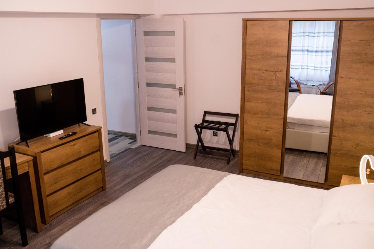 Apartament Alessia دروبيتا تورنو سيفيرين المظهر الخارجي الصورة